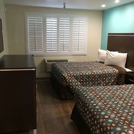 Vagabond Inn Executive - Bakersfield Downtowner Ruang foto